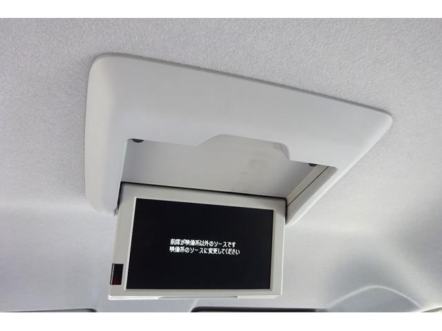 ステップワゴンスパーダ Ｚ　インターナビセレクション　ＨＤＤインターナビ　地デジ　Ｂカメラ　後席モニター　ＵＳＢポート　７人乗りウォークスルー　スマートキー　ＨＩＤライト　１６アルミ　両側自動ドア　全国対応２年保証（17枚目）