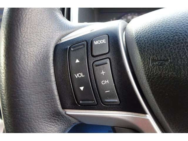 ステップワゴンスパーダ Ｚ　インターナビセレクション　ＨＤＤインターナビ　地デジ　Ｂカメラ　後席モニター　ＵＳＢポート　７人乗りウォークスルー　スマートキー　ＨＩＤライト　１６アルミ　両側自動ドア　全国対応２年保証（18枚目）