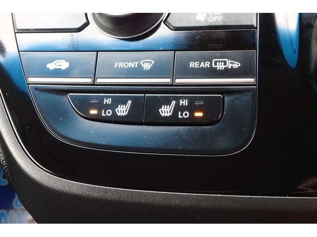 �~��Ɋ��􂷂�V�[�g�q�[�^�[�𑕔��I�I