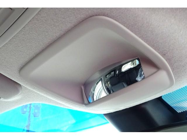 �㕔���Ȃ̗l�q���f���܂��֗��ȃ~���[�𑕔��I