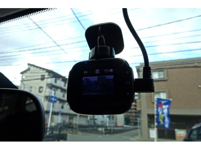 ���ł͕K���i�̃h���C�u���R�[�_�[�t���ł��I�I