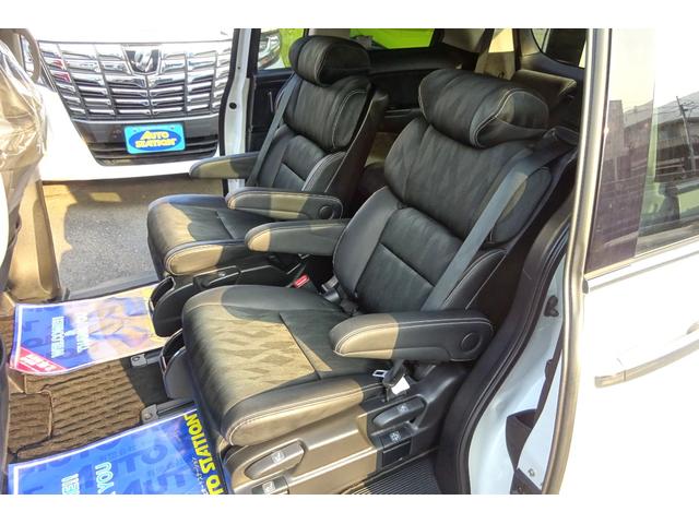 オデッセイ アブソルート・ＥＸホンダセンシング　後期型　９型ＳＤナビ　地デジ　全周囲モニター　衝突被害軽減　車線逸脱防止　パーキングアシスト　アダプティブクルコン　両席Ｐシート　シートＨ　ＢＳＭ　ＨＤＭＩ　ＵＳＢ　両側自動ドア　全国対応２年保証（8枚目）