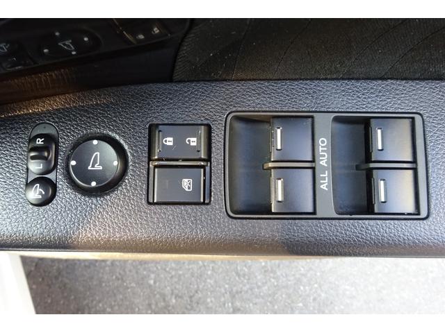 オデッセイ アブソルート・ＥＸホンダセンシング　後期型　９型ＳＤナビ　地デジ　全周囲モニター　衝突被害軽減　車線逸脱防止　パーキングアシスト　アダプティブクルコン　両席Ｐシート　シートＨ　ＢＳＭ　ＨＤＭＩ　ＵＳＢ　両側自動ドア　全国対応２年保証（38枚目）