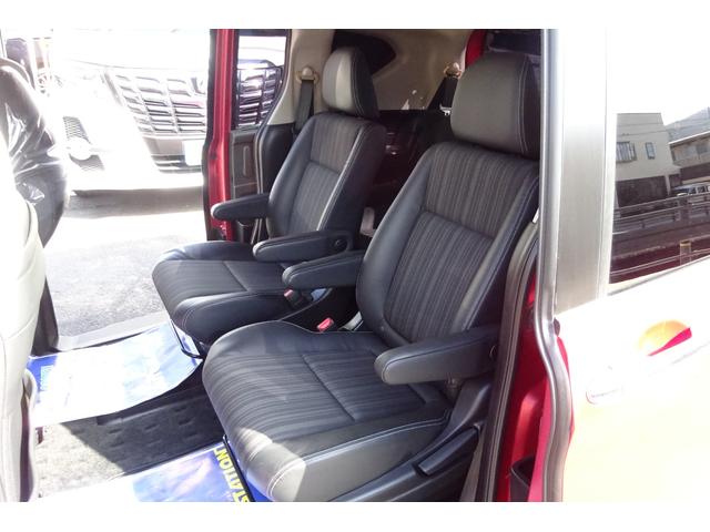 フリードハイブリッド ハイブリッド・ＥＸ　純正エアロ　メモリーナビ　地デジ　Ｂカメラ　ＢＴ　衝突被害軽減　車線逸脱防止　アダクティブクルコン　ＨＤＭＩ　ＵＳＢポート　ハーフレザーＳ　シートヒーター　前後Ｄレコ　両側自動ドア　全国対応２年保証（8枚目）