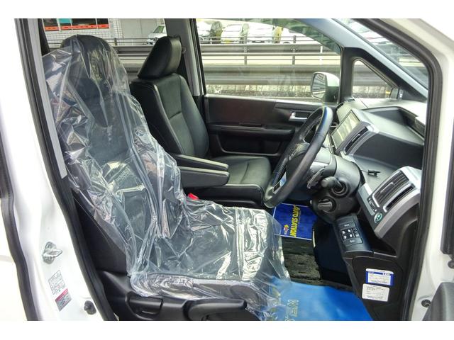 ステップワゴンスパーダ Z クールスピリット 9型SDナビ 地デジ Bカメラ 後席モニター アイドリングストップ クルーズコントロール ハーフレザーシート 8人乗り メッキフォグカバー!スマートキー 17アルミ 両側自動ドア 全国対応2年保証(7枚目)