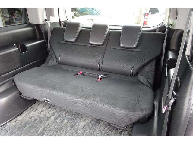 ステップワゴンスパーダ Z クールスピリット 9型SDナビ 地デジ Bカメラ 後席モニター アイドリングストップ クルーズコントロール ハーフレザーシート 8人乗り メッキフォグカバー!スマートキー 17アルミ 両側自動ドア 全国対応2年保証(9枚目)