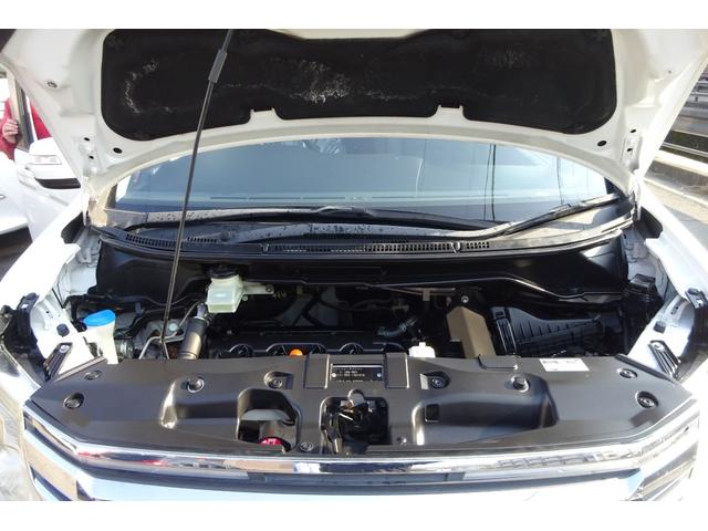 ステップワゴンスパーダ パワーエディション　ＳＤナビ　地デジ　Ｂカメラ　後席モニター　Ｂｌｕｅｔｏｏｔｈ　アイドリングストップ　７人乗りウォークスルー　ＨＩＤライト　１６アルミ　両側自動ドア　全国対応２年保証（35枚目）