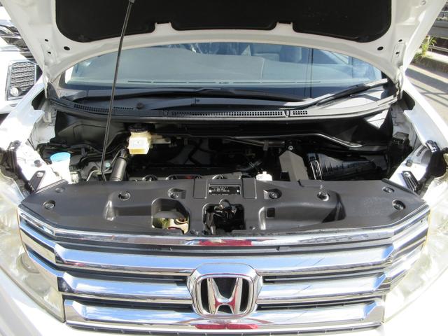 Ｇ　Ｅセレクション　サイドリフトアップシート車　メモリーナビ　地デジ　Ｂカメラ　Ｂｌｕｅｔｏｏｔｈ　２列目電動サイドリフトアップシート付　７人乗りウォークスルー　ＨＩＤライト　スマートキー　社外アルミ　両側自動ドア　全国対応２年保証（画像32）