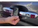Ｓ　９型ＳＤナビ　地デジ　Ｂカメラ　クルーズコントロール　８人乗り　スマートキー　ＨＩＤライト　フォグライト　盗難防止装置　横滑り防止　ＥＴＣ　純正１６アルミ　両側自動ドア　全国対応２年保証（22枚目）