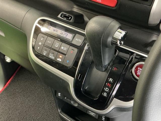 Ｎ－ＢＯＸ ＧターボＳＳパッケージ　ナビ　Ｒカメラ　ブルートゥース　フルセグ　Ａストップ　フルオートエアコン　両側自動ドア　メンテナンスノート　地デジＴＶ　前席シートヒーター　イモビライザー　キーフリーシステム　スマ－トキ－　Ｂカメ（17枚目）