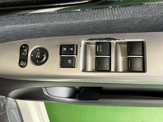 Ｎ－ＢＯＸ ＧターボＳＳパッケージ　ナビ　Ｒカメラ　ブルートゥース　フルセグ　Ａストップ　フルオートエアコン　両側自動ドア　メンテナンスノート　地デジＴＶ　前席シートヒーター　イモビライザー　キーフリーシステム　スマ－トキ－　Ｂカメ（69枚目）