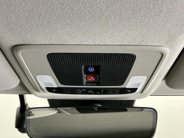 ヴェゼル ｅ：ＨＥＶＺ　ドラレコ　ナビ　Ｒカメラ　ブルートゥース　衝突回避支援ブレーキ機能　パノラミックビューモニター　スマキ　Ｐトランク　フルオートエアコン　Ｄレコ　エアバッグ　両席エアバック　記録簿付　パワーウィンドウ（67枚目）