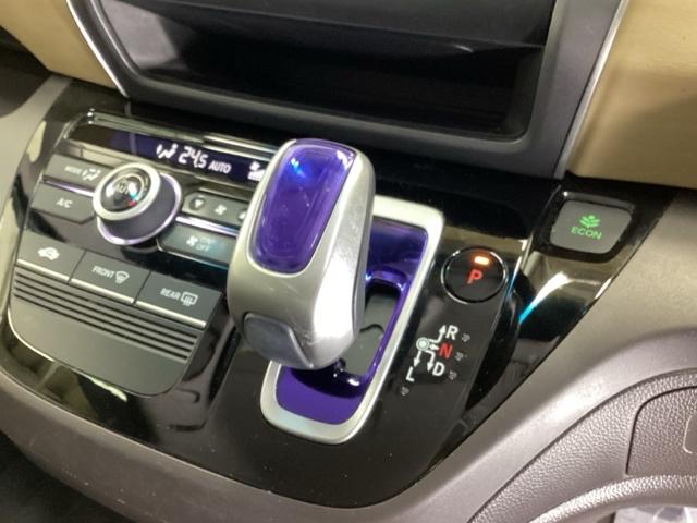 フリードハイブリッド ハイブリッド・Ｇホンダセンシング　ナビ　Ｒカメラ　ブルートゥース　フルセグ　キーフリーシステム　記録簿　ＥＣＯＮ　後カメラ　Ａクルーズ　ＬＥＤヘッドランプ　横滑防止　パワーウインドウ　ＥＴＣ付　両席エアバック　エアバッグ　パワステ（15枚目）