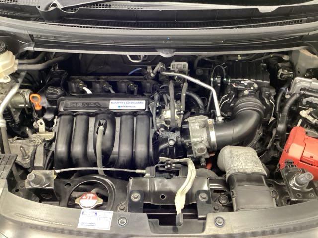 フリードハイブリッド ハイブリッド・Ｇホンダセンシング　ナビ　Ｒカメラ　ブルートゥース　フルセグ　キーフリーシステム　記録簿　ＥＣＯＮ　後カメラ　Ａクルーズ　ＬＥＤヘッドランプ　横滑防止　パワーウインドウ　ＥＴＣ付　両席エアバック　エアバッグ　パワステ（27枚目）