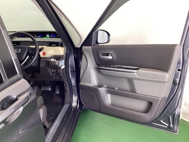 フリードハイブリッド ハイブリッド・Ｇホンダセンシング　ナビ　Ｒカメラ　ブルートゥース　フルセグ　キーフリーシステム　記録簿　ＥＣＯＮ　後カメラ　Ａクルーズ　ＬＥＤヘッドランプ　横滑防止　パワーウインドウ　ＥＴＣ付　両席エアバック　エアバッグ　パワステ（46枚目）