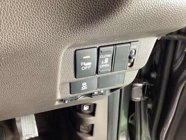 フリードハイブリッド ハイブリッド・Ｇホンダセンシング　ナビ　Ｒカメラ　ブルートゥース　フルセグ　キーフリーシステム　記録簿　ＥＣＯＮ　後カメラ　Ａクルーズ　ＬＥＤヘッドランプ　横滑防止　パワーウインドウ　ＥＴＣ付　両席エアバック　エアバッグ　パワステ（47枚目）