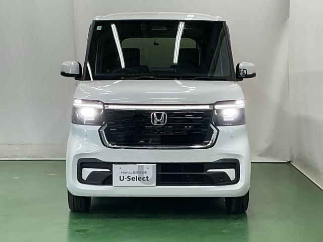 N-BOXカスタム ベースグレード ドラレコ ナビ Rカメラ ブルートゥース W電動ドア USB接続 CMBS Dレコ ベンチシート オートエアコン スマートキ LED 盗難防止装置 クルコン ETC バックカメラ フルセグTV ESC(6枚目)