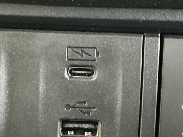 N-BOXカスタム ベースグレード ドラレコ ナビ Rカメラ ブルートゥース W電動ドア USB接続 CMBS Dレコ ベンチシート オートエアコン スマートキ LED 盗難防止装置 クルコン ETC バックカメラ フルセグTV ESC(22枚目)