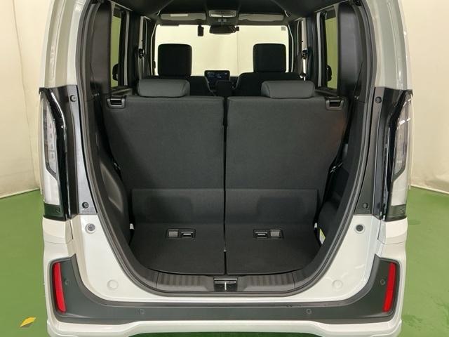 N-BOXカスタム ベースグレード ドラレコ ナビ Rカメラ ブルートゥース W電動ドア USB接続 CMBS Dレコ ベンチシート オートエアコン スマートキ LED 盗難防止装置 クルコン ETC バックカメラ フルセグTV ESC(31枚目)