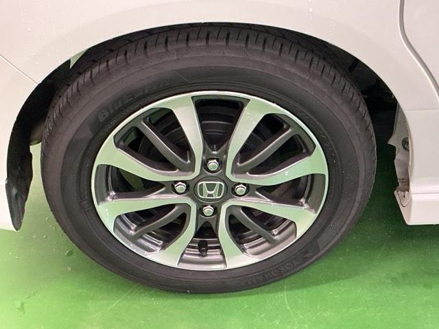 N-BOXカスタム ベースグレード ドラレコ ナビ Rカメラ ブルートゥース W電動ドア USB接続 CMBS Dレコ ベンチシート オートエアコン スマートキ LED 盗難防止装置 クルコン ETC バックカメラ フルセグTV ESC(34枚目)