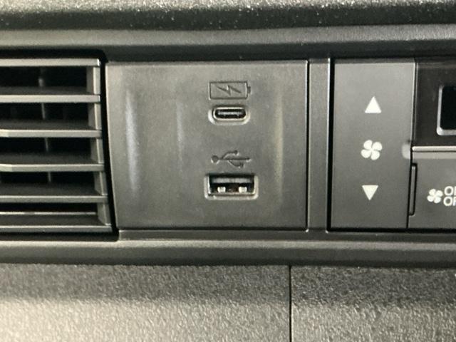 N-BOXカスタム ベースグレード ドラレコ ナビ Rカメラ ブルートゥース W電動ドア USB接続 CMBS Dレコ ベンチシート オートエアコン スマートキ LED 盗難防止装置 クルコン ETC バックカメラ フルセグTV ESC(54枚目)