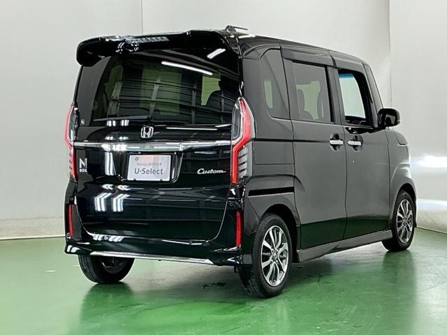 Ｎ－ＢＯＸカスタム Ｌ　ナビ　Ｒカメラ　ブルートゥース　フルセグ　Ｐソナー　サイドエアバッグ　Ａストップ　シートヒータ　ベンチシート　点検記録簿　キーフリーシステム　ＬＥＤライト　リアカメ　クルーズコントロール　ＡＣ　ＥＴＣ（8枚目）