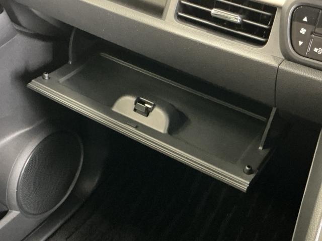 Ｎ－ＯＮＥ オリジナル　ディスプレイオーディオ　Ｒカメラ　ＴＶ　追突被害軽減ブレーキ　記録簿　オートクルーズコントロール　サイドエアバック　クリアランスソナー　ＬＥＤライト　ＵＳＢ　ＷＡＢ　Ｂカメラ　セキュリティ　エアバッグ（56枚目）