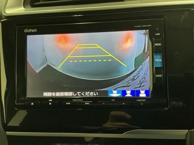 フィットハイブリッド Ｌホンダセンシング　ドラレコ　ナビ　Ｒカメラ　ブルートゥース　軽減ブレーキ　ＬＥＤ　サイドＳＲＳ　横滑り防止　ドライブレコーダー　フルセグテレビ　記録簿　パワーステアリング　盗難防止装置　オートクルーズ　ＥＴＣ車載器（12枚目）