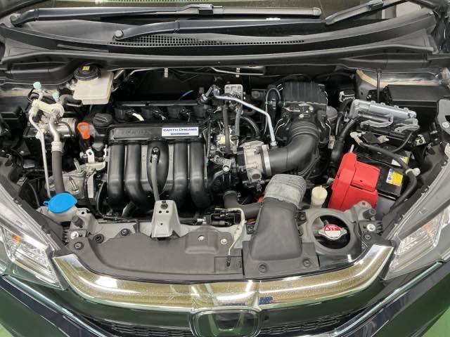 フィットハイブリッド Ｌホンダセンシング　ドラレコ　ナビ　Ｒカメラ　ブルートゥース　軽減ブレーキ　ＬＥＤ　サイドＳＲＳ　横滑り防止　ドライブレコーダー　フルセグテレビ　記録簿　パワーステアリング　盗難防止装置　オートクルーズ　ＥＴＣ車載器（30枚目）