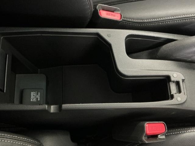フィットハイブリッド Ｌホンダセンシング　ドラレコ　ナビ　Ｒカメラ　ブルートゥース　軽減ブレーキ　ＬＥＤ　サイドＳＲＳ　横滑り防止　ドライブレコーダー　フルセグテレビ　記録簿　パワーステアリング　盗難防止装置　オートクルーズ　ＥＴＣ車載器（53枚目）