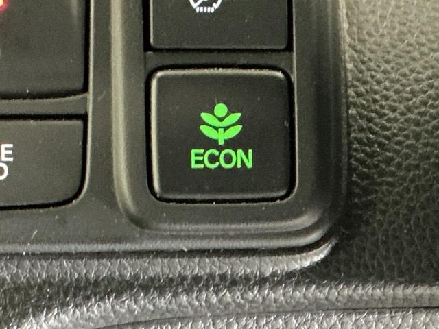 N-BOXカスタム Lターボ ナビ Rカメラ ブルートゥース フルセグ Wパワスラ スマキ プリクラッシュセーフティー 地デジ対応 後カメラ シートH ESC サイドエアバック ECON USBポート DVD再生可 Aクルーズ(29枚目)