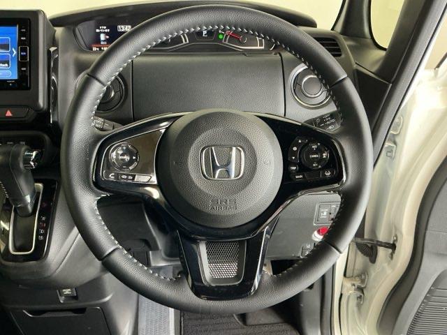 N-BOXカスタム Lターボ ナビ Rカメラ ブルートゥース フルセグ Wパワスラ スマキ プリクラッシュセーフティー 地デジ対応 後カメラ シートH ESC サイドエアバック ECON USBポート DVD再生可 Aクルーズ(54枚目)