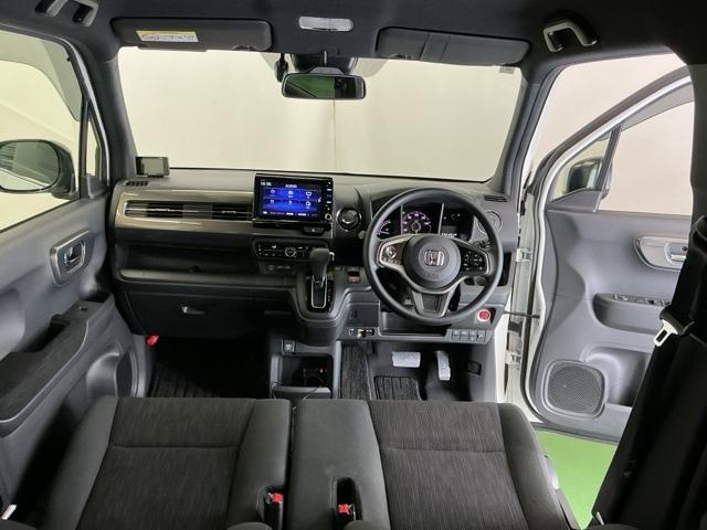 N-WGN Lホンダセンシング ドラレコ ナビ Rカメラ ブルートゥース USB入力 スマキ- ECON パワーウインドウ DVD視聴可能 リヤカメラ 地デジフルセグ サイドエアバッグ 運転席シートヒーター Wエアバッグ 横滑防止(2枚目)