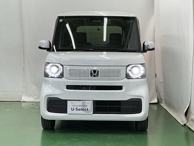 Ｎ－ＢＯＸ ベースグレード　ドラレコ　ナビ　Ｒカメラ　ブルートゥース　ＥＣＯＮ　Ｓヒーター　ＬＥＤヘットライト　ブレーキサポート　キーフリーシステム　禁煙　盗難防止装置　パワーウインドー　スマートキーシステム　サイドエアバック（6枚目）
