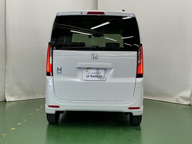 Ｎ－ＢＯＸ ベースグレード　ドラレコ　ナビ　Ｒカメラ　ブルートゥース　ＥＣＯＮ　Ｓヒーター　ＬＥＤヘットライト　ブレーキサポート　キーフリーシステム　禁煙　盗難防止装置　パワーウインドー　スマートキーシステム　サイドエアバック（9枚目）