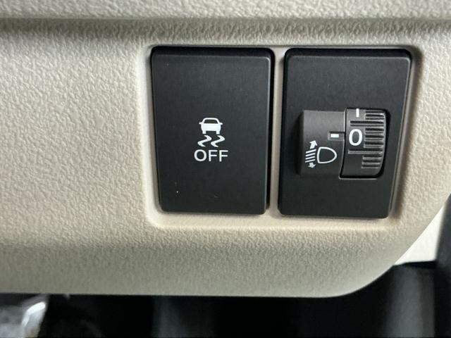 Ｎ－ＢＯＸ ベースグレード　ドラレコ　ナビ　Ｒカメラ　ブルートゥース　ＥＣＯＮ　Ｓヒーター　ＬＥＤヘットライト　ブレーキサポート　キーフリーシステム　禁煙　盗難防止装置　パワーウインドー　スマートキーシステム　サイドエアバック（29枚目）