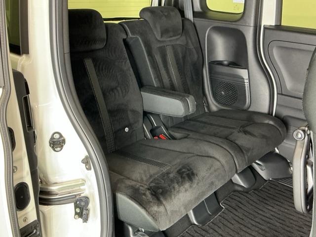 N-BOXカスタム L ナビ Rカメラ ブルートゥース フルセグ シートヒーター付き 助手席エアバック Bカメ メンテナンスノート LED エアバッグ パワーウインドウ Aライト クルコン エアコン スマートキーPスタート(24枚目)