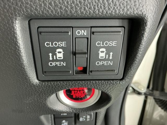 N-BOXカスタム L ナビ Rカメラ ブルートゥース フルセグ シートヒーター付き 助手席エアバック Bカメ メンテナンスノート LED エアバッグ パワーウインドウ Aライト クルコン エアコン スマートキーPスタート(27枚目)