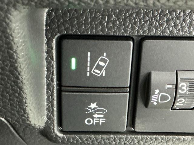 N-BOXカスタム L ナビ Rカメラ ブルートゥース フルセグ シートヒーター付き 助手席エアバック Bカメ メンテナンスノート LED エアバッグ パワーウインドウ Aライト クルコン エアコン スマートキーPスタート(29枚目)