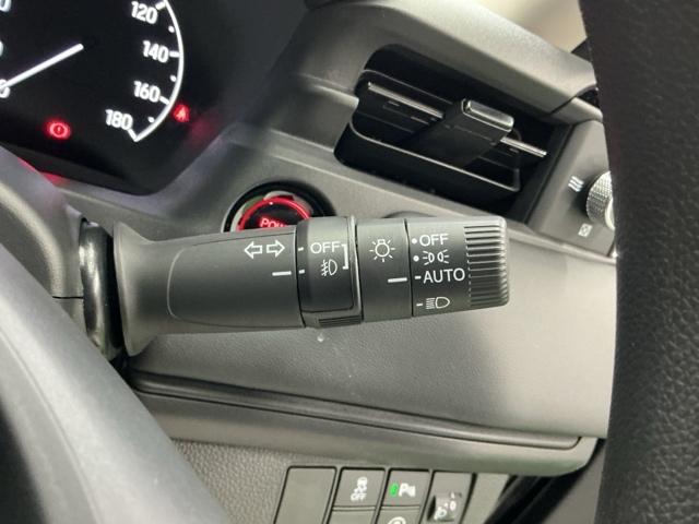 ヴェゼル e:HEVX ナビ Rカメラ ブルートゥース フルセグ フルオートエアコン ソナー イモビ エアバッグ Bカメ 記録簿 キーレスエントリー カーテンエアバック パワーウインドウ アイドリング LEDヘッドライト(25枚目)