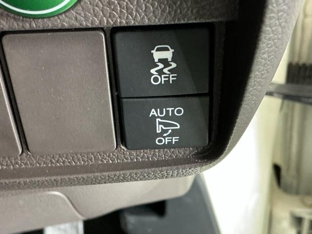 N-ONE GSSブラウンスタイルパッケージ ドラレコ ナビ Rカメラ ブルートゥース 助手席エアバッグ 運転席エアバッグ 横滑り防止機能 エアコン パワーステアリング 盗難防止システム ETC付き 前席シートヒーター ABS ワンセグ(24枚目)