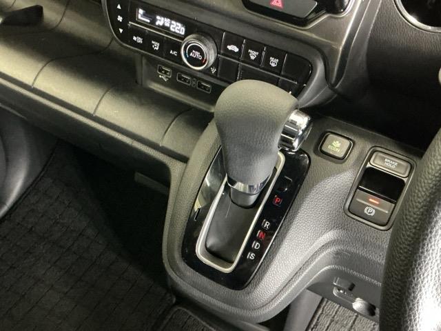 Ｎ－ＷＧＮカスタム Ｌホンダセンシング　ナビ　Ｒカメラ　ブルートゥース　ＣＤ　ＥＴＣ　追従型クルコン　衝突安全ボディ　ＬＥＤヘットライト　ｂｌｕｅｔｏｏｔｈ　車線維持支援システム　電動ミラー　サイドエアバック　バックセンサー　イモビ　Ｂカメ（17枚目）