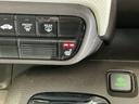 Ｌホンダセンシング　ナビ　Ｒカメラ　ブルートゥース　フルセグ　地デジ　ＬＥＤヘッドライト　ＤＶＤ視聴可能　サイドエアバッグ　リヤカメラ　アイドリングストップ　シ－トヒ－タ－　コーナーセンサー　ＵＳＢ　ＥＴＣ　オートライト（14枚目）