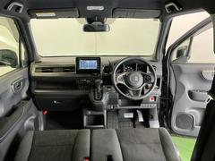 �ɥ饤�С����濴�˼����˼꤬�Ϥ����֤ˣ��ԥ��쥯�ȥ�С��䥨�������͡��������å��ʤɤ����֡��������ͥ��Ƥ��ޤ� 2