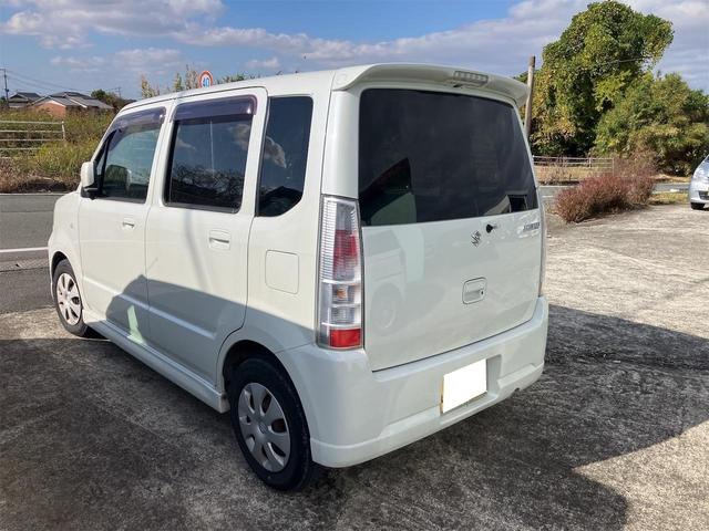 ワゴンＲ スティングレーＸ　現状渡し　車検令和９年７月まで　アルミホイール　ＨＩＤ　スマートキー　プッシュスタートボタン　エアコン　パワステ　パワーウィンドウ（8枚目）