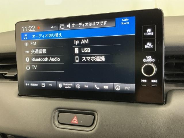 ヴェゼル ｅ：ＨＥＶＺ　ドラレコ　ナビ　Ｒカメラ　ブルートゥース　衝突回避支援ブレーキ機能　スマキ　Ｐトランク　フルオートエアコン　Ｄレコ　エアバッグ　両席エアバック　記録簿付　パワーウィンドウ　ＬＥＤランプ　ソナー　ＵＳＢ（11枚目）