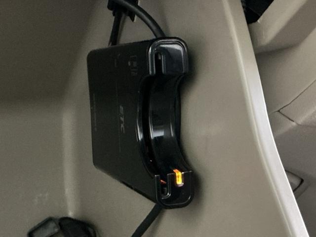 N-WGN GSSコンフォートLパッケージ ナビ Rカメラ ブルートゥース フルセグTV サイドエアバッグ 整備記録簿 横滑り防止 Bモニ i-stop 運転席助手席エアバック 衝突軽減ブレーキ エアバッグ DVD再生 シ-トヒ-タ- AAC(13枚目)