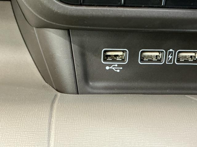 Ｎ－ＷＧＮ Ｌホンダセンシング　ドラレコ　ナビ　Ｒカメラ　ブルートゥース　ＥＴＣ装備　Ｂモニタ　誤発進抑制　シートヒータ　オートライト　横滑り防止機能　ＵＳＢポート　パーキングセンサー　セキュリティアラーム　キーフリー　スマートキー（18枚目）