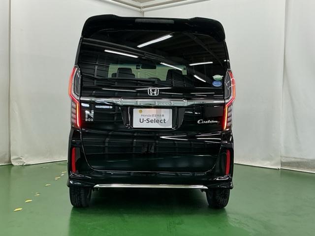 Ｎ－ＢＯＸカスタム Ｌ　ドラレコ　ナビ　Ｒカメラ　ブルートゥース　Ｐソナー　サイドエアバッグ　Ａストップ　シートヒータ　ベンチシート　点検記録簿　キーフリーシステム　ＬＥＤライト　リアカメ　クルーズコントロール　ＡＣ　ＥＴＣ（9枚目）