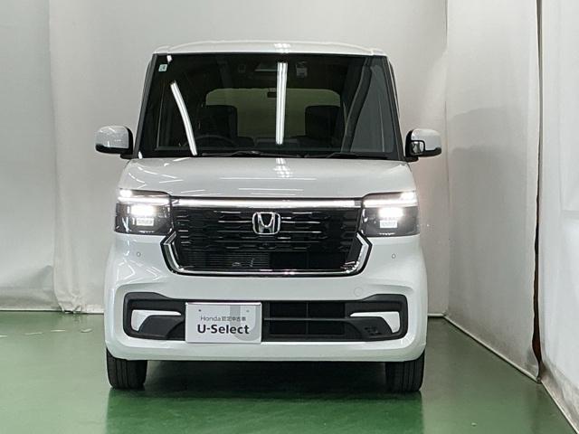 N-BOXカスタム ベースグレード ドラレコ ナビ Rカメラ ブルートゥース W電動ドア USB接続 CMBS Dレコ ベンチシート オートエアコン スマートキ LED 盗難防止装置 クルコン ETC バックカメラ フルセグTV ESC(6枚目)